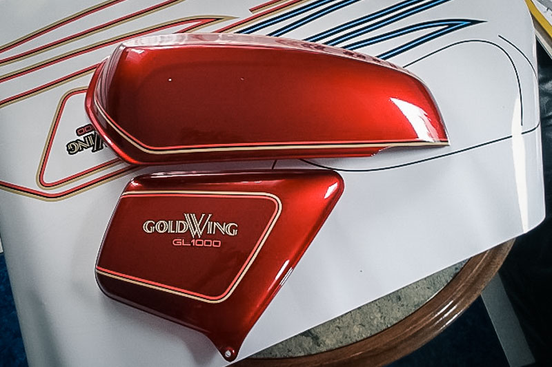 Dorabianie naklejek Honda GoldWing GL1000, lakierowanie, detaling